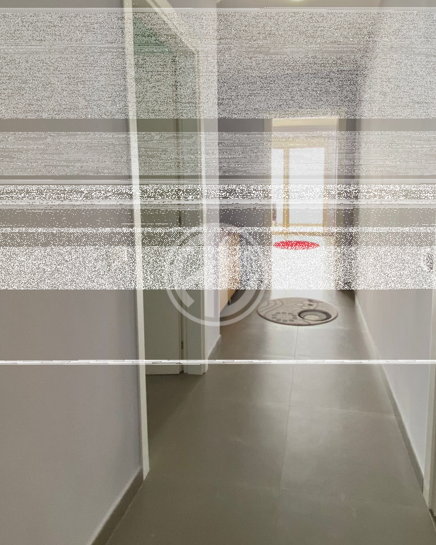 🏡 Shitet Apartament 2+1 në Kati e 7-të me Pamje Fantastike nga Deti – Vija e Parë!