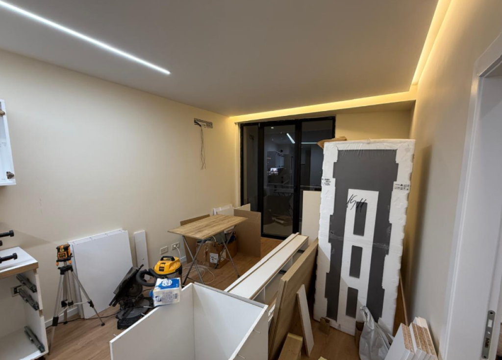 🏢 Apartament 2+1 – Mine Peza, Golden Towe