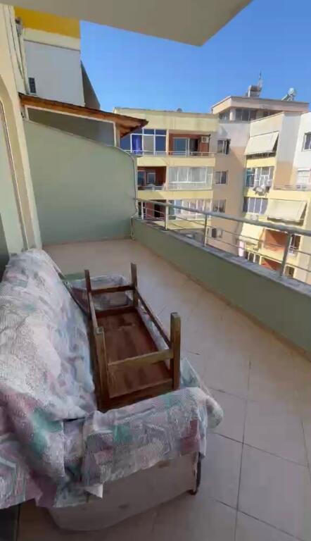 Appartamento 1+1 in affitto ad Astir dietro Bar Sorriso