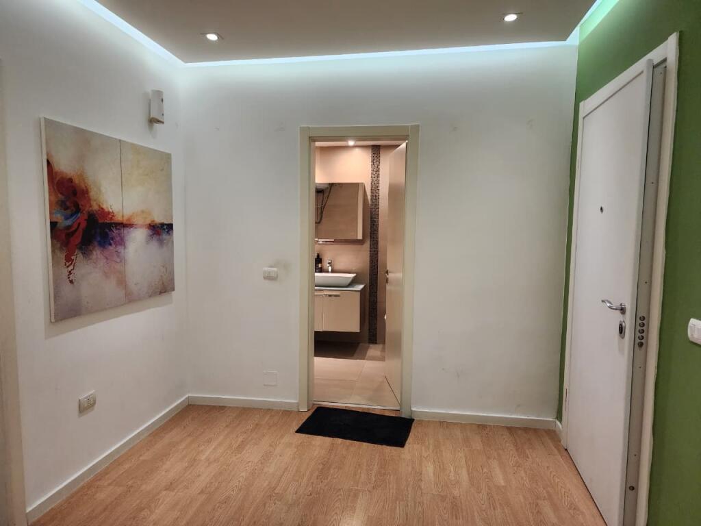 ✨SUPER APARTAMENT ME QERA  – 2+1+2wc &amp; Verandë  ( 📍 Komuna Parisit / kristal Center || 200m2 || 1000 eu🔥