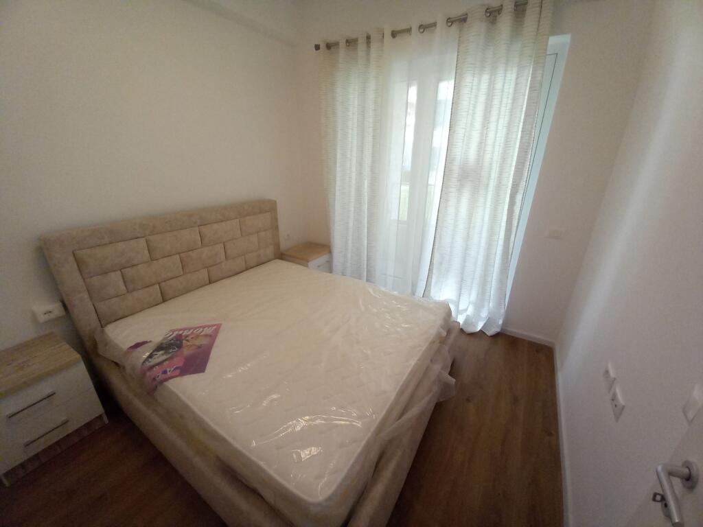 Appartamento 1+1 in affitto a Ali Dem(Mangalem)