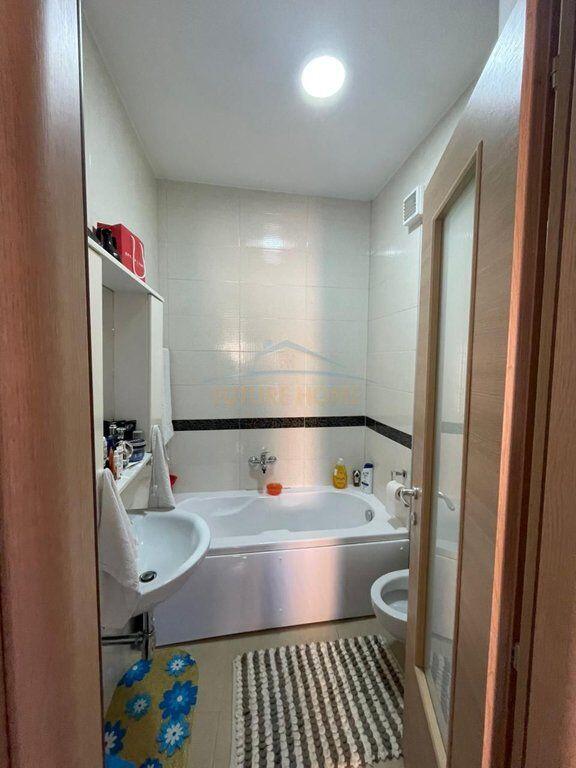 Shitet, Apartament 2+1+2, Rezidenca Sona, Liqeni i Thate, Tirane