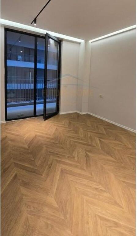 Qera, Apartament 2+1+2, Për Zyra, Mine Peza, Tiranë