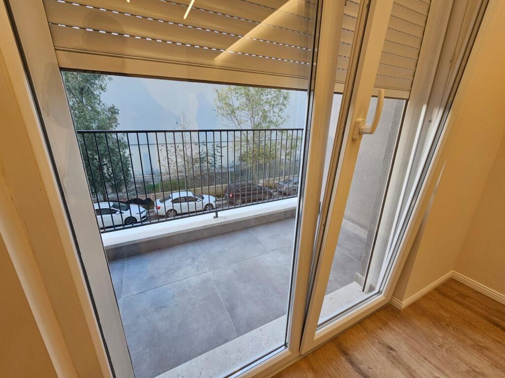 Jepet 2+1 me qera në Univers City – Kati 1, 97 m²