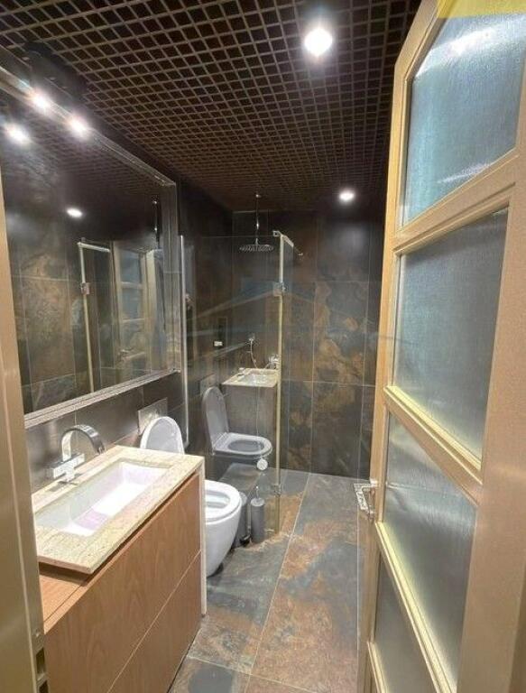 Shitje, Apartament 2+1+2 në Rrugën e Dibrës