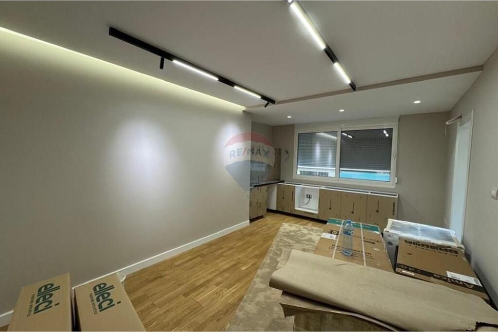 APARTAMENT LUKSOZ 1+1 PER QIRA-KOPSHTI ZOOLOGJIK