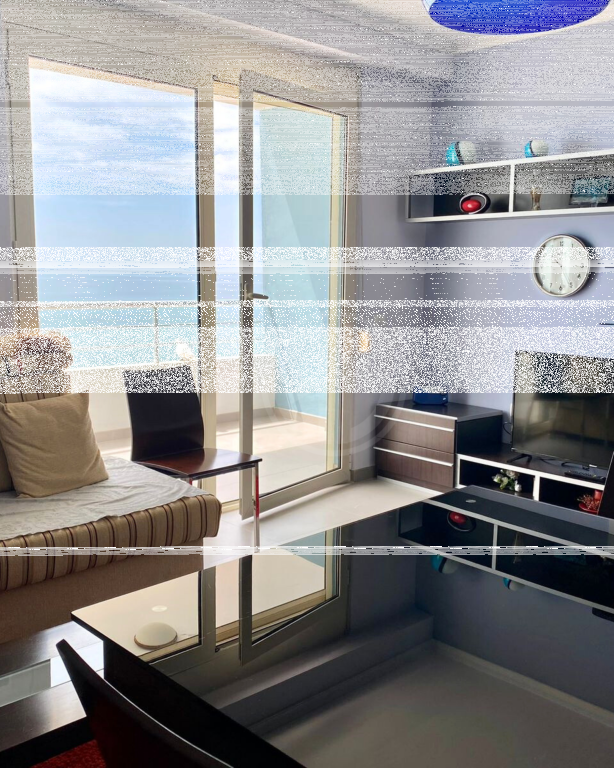 🏡 Shitet Apartament 2+1 në Kati e 7-të me Pamje Fantastike nga Deti – Vija e Parë!