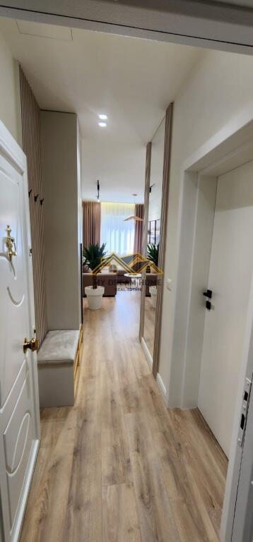 Apartament 2+1 Për Shitje në Plazh Iliria, Durrës
