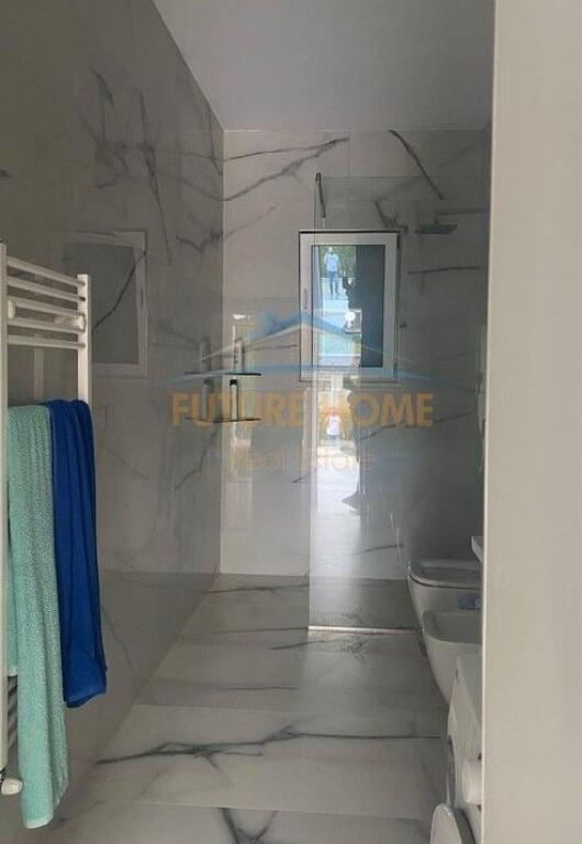 Qira, Shtepi private, Mullet