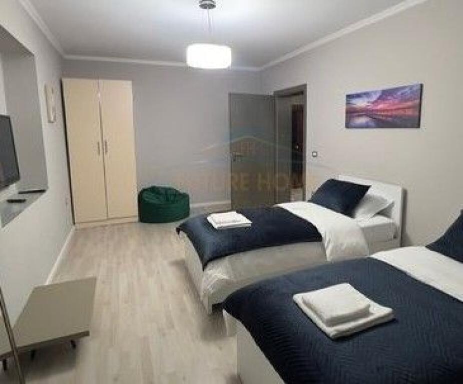 Qera, Apartament 2+1, Laprake, Tirane.