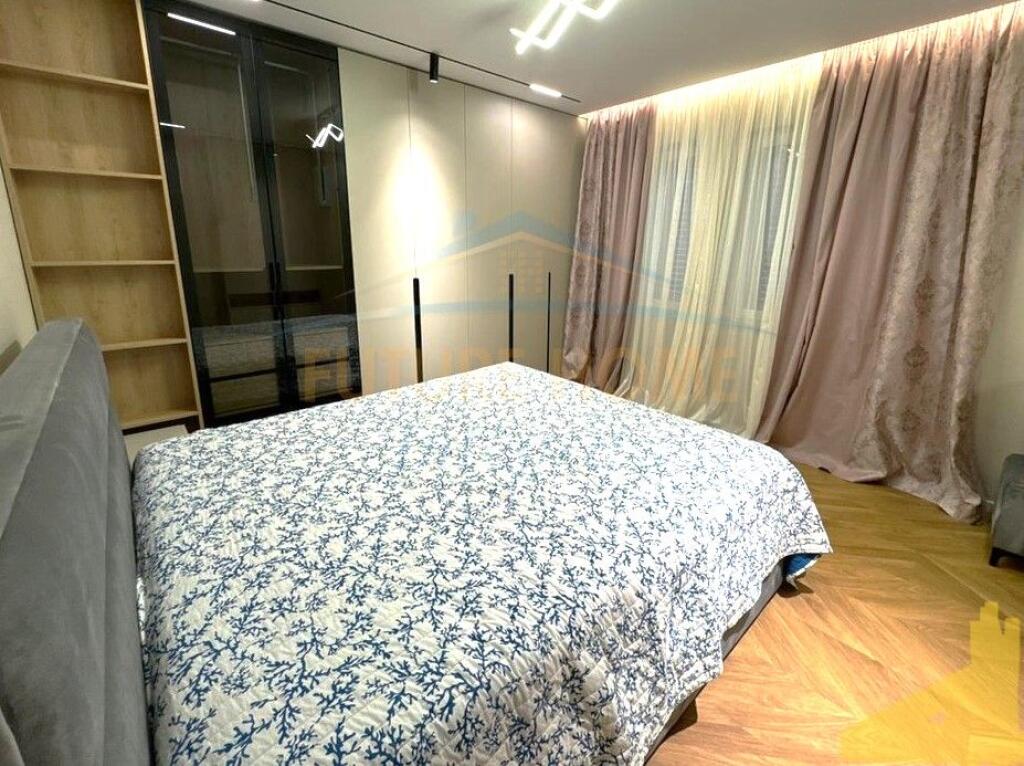 Shitet, Apartament 1+1+Verandë, Rezidenca Kodra e Diellit 1, Tiranë.