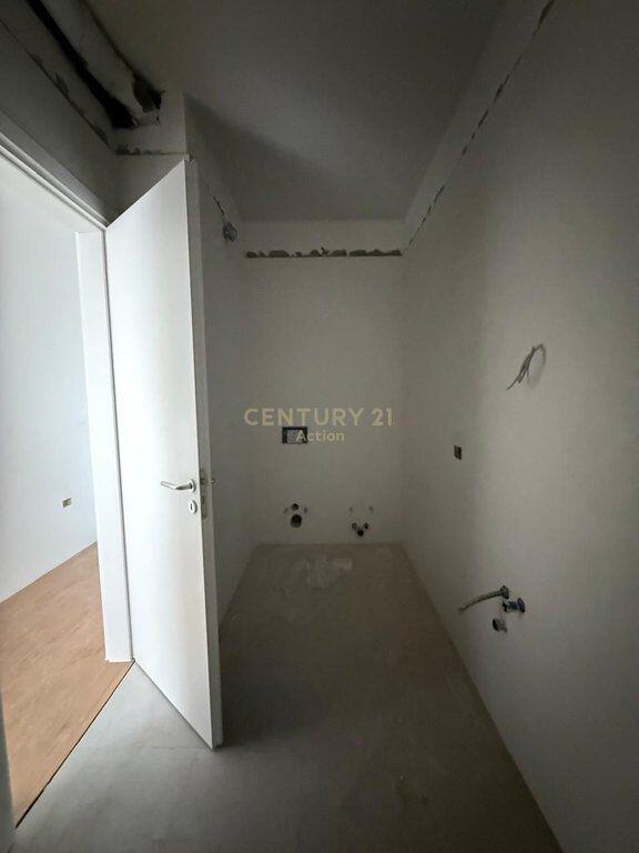 Apartment 2+1+2 for Sale Univers City Complex, QTU 130,000 € Total Area 128m2