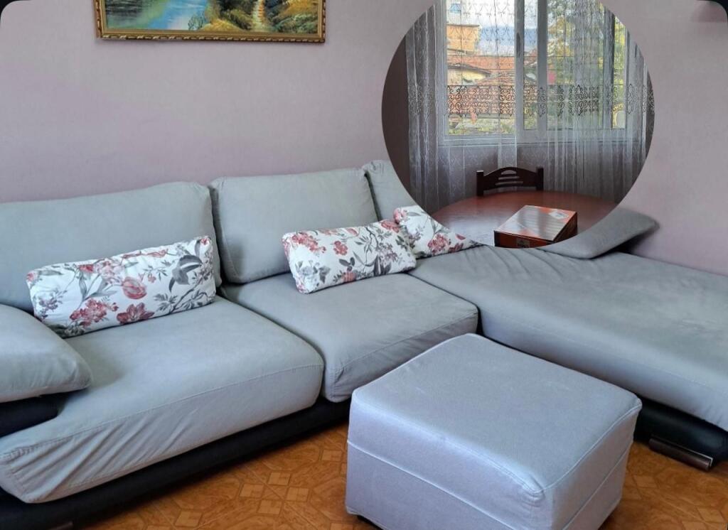 shtepi me qira 5 minuta nga Pazari i Ri