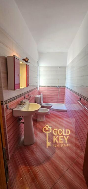 🏡 SHITET APARTAMENT 2+2+1 KAZAZI DURRES