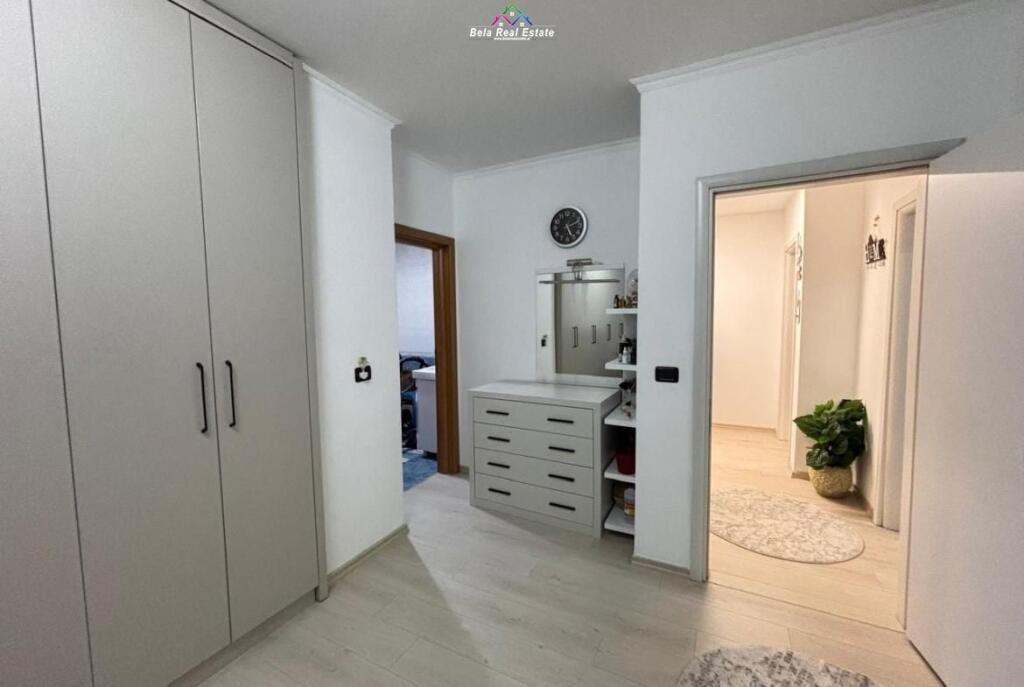 Apartament Me Qera 2+1 Tek Brryli (ID B2201695) Tirane