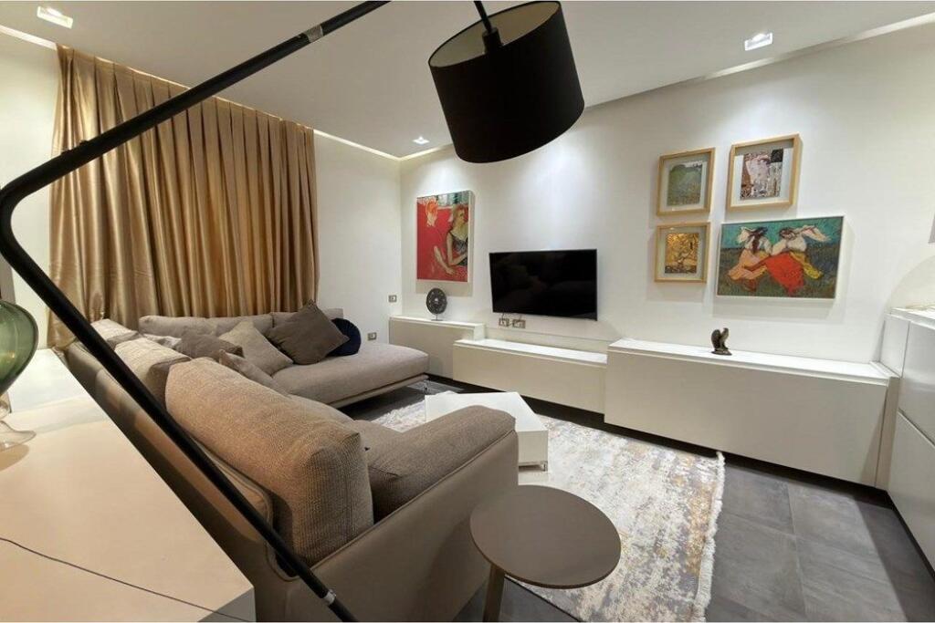 Appartamento 2+ 1+P vicino al Liceo Artistico!