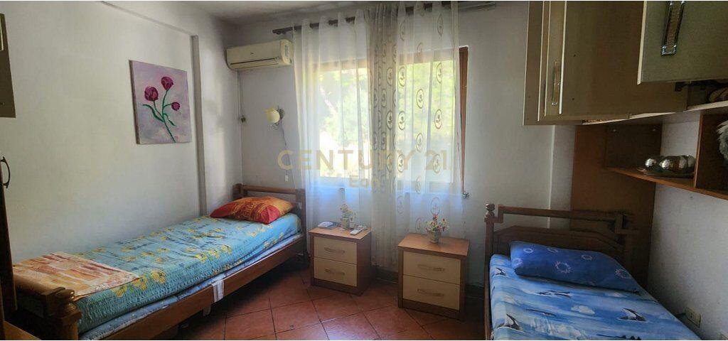 JEPET ME QERA APARTAMENT 2+1 TE SHKOLLA GREKE ! 400 €