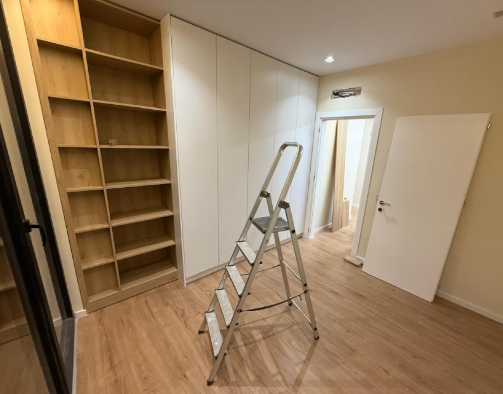 🏢 Apartament 2+1 – Mine Peza, Golden Towe