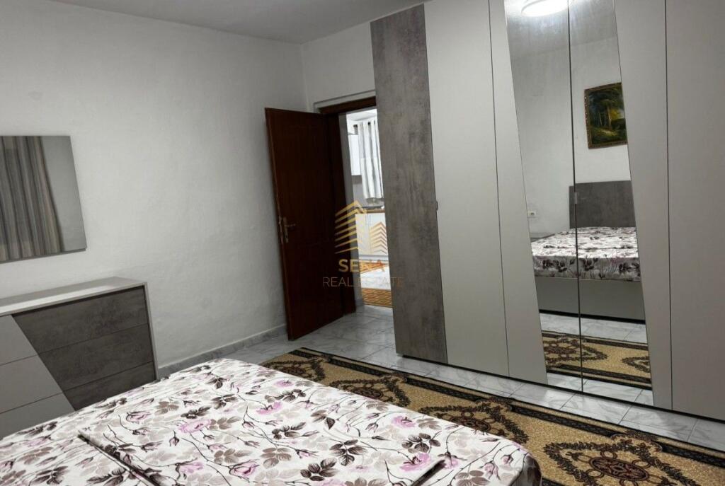 Qira, Hyrje Private, 1+1, Laprake, 350 Euro/muaj