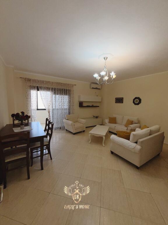 🏡 APARTAMENT ME QERA  • 2+1+2 me ballkon 💰 Çmimi: 40.000 leke neto ✅