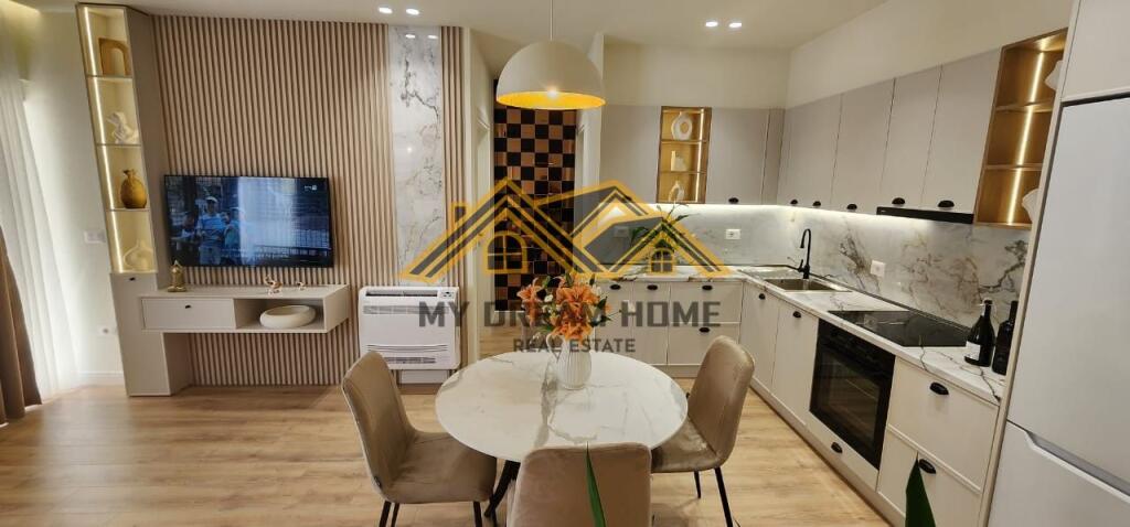 Apartament 2+1 Për Shitje në Plazh Iliria, Durrës