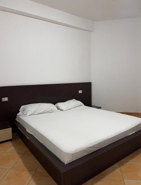 Jepet me Qera Apartament 1+1 Lagja 12 ne Durres