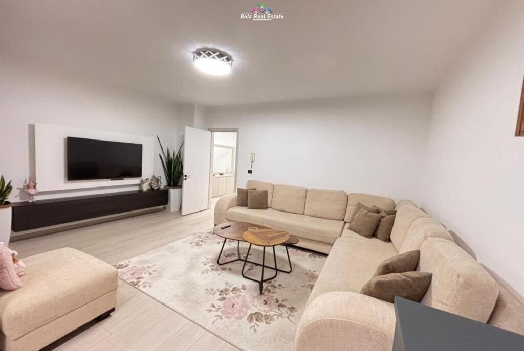 Apartament Me Qera 2+1 Tek Brryli (ID B2201695) Tirane