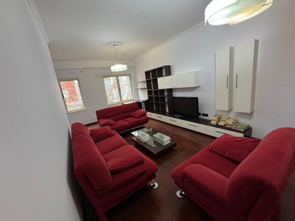 Rruga e Kosovareve📍Shitet Apartament 2+1