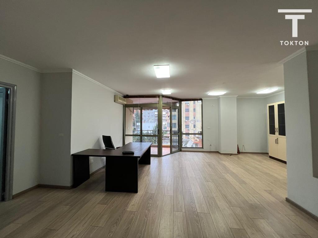FOR SALE, APARTMENT 2+1, 21 DHJETORI STREET, TIRANA
