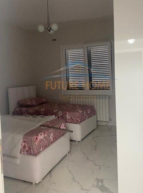 Qira, Shtepi private, Mullet