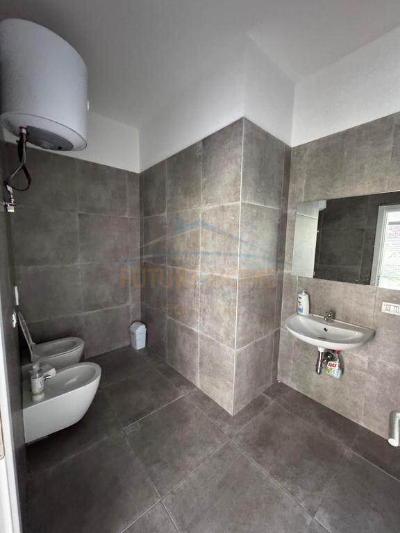 Qera, Ambient Biznesi, Rezidenca Future Home. 500 €,UNA58032