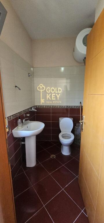 🏡 SHITET APARTAMENT 2+2+1 KAZAZI DURRES