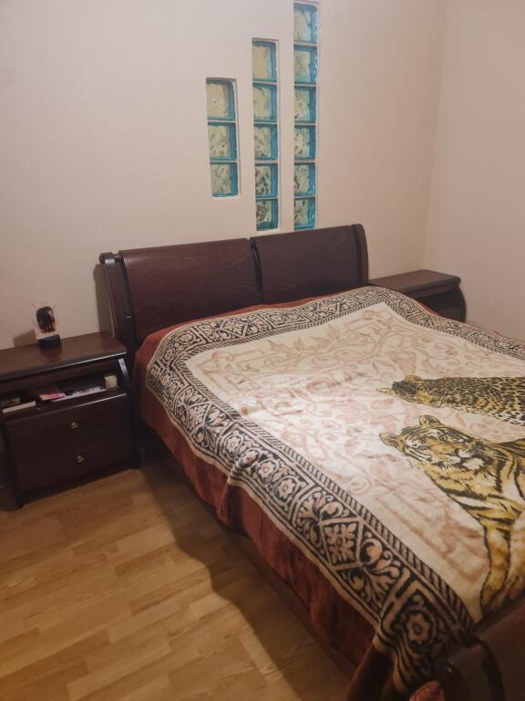 APARTAMENT 3+1 ME QIRA PRANE TREGUT CAM