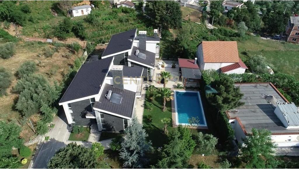 Rezidencë Luksoze Banimi me Qira – Tufinë, Rruga e Arbërit