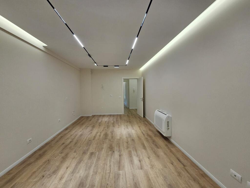 Jepet 2+1 me qera në Univers City – Kati 1, 97 m²