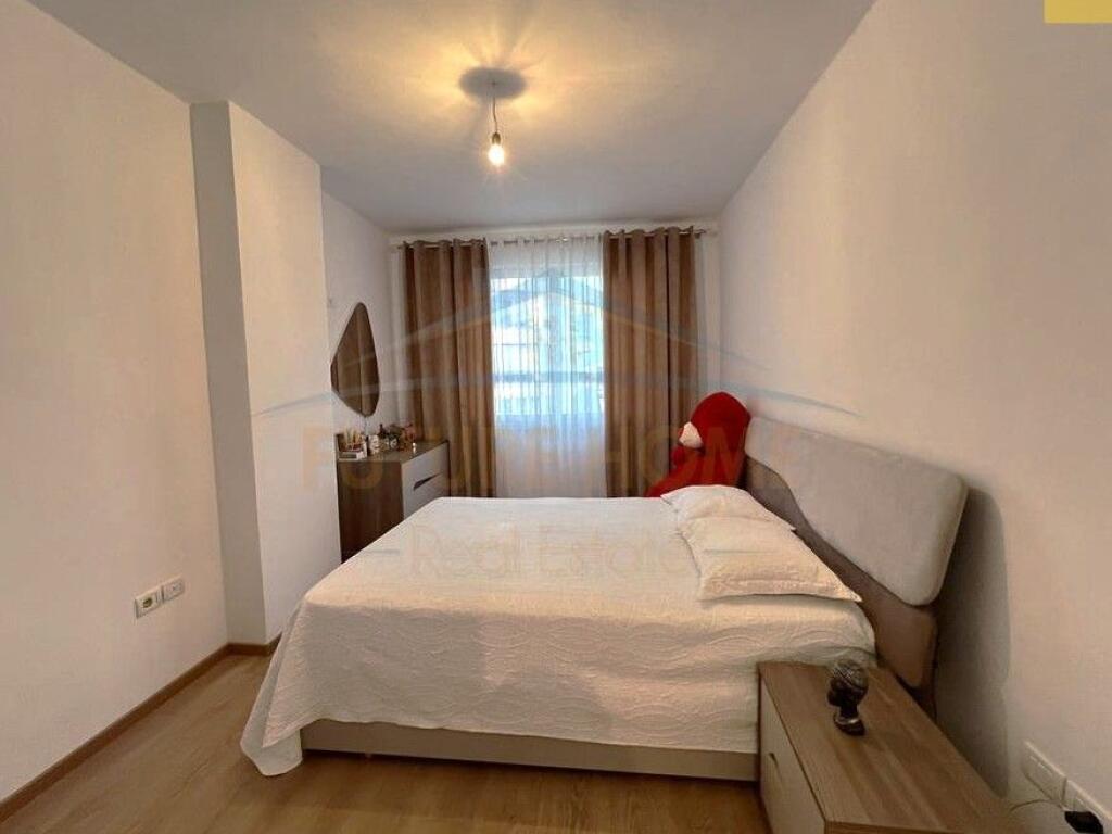 In vendita, Appartamento 1+1, Complesso Fratari, Unaza e Re