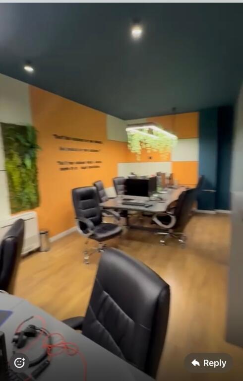 Apartament per zyra te kika 2,,komune e parisit,1200 euro