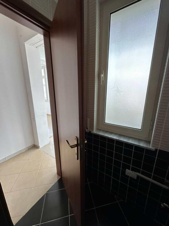 VENDESI APPARTAMENTO SHKEMBI KAVAJES VISTA MARE 2+2+2