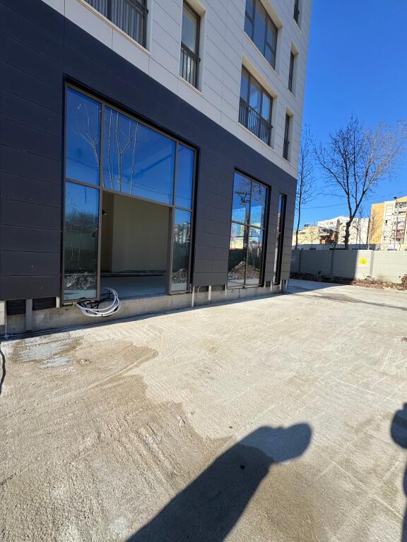 AMBJENT SHËRBIMI 06 | KATI 0