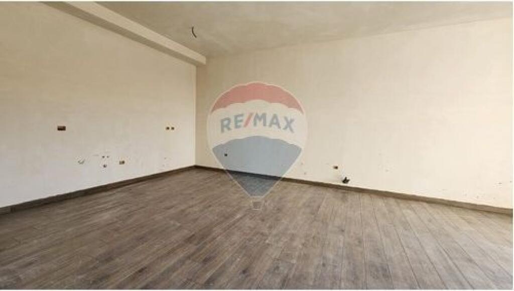 VENDESI APPARTAMENTO 3+1 PRESSO SQUARE 21!