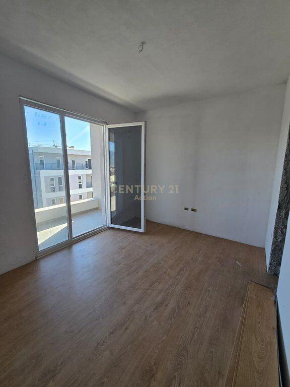 Apartment 2+1+2 for Sale Univers City Complex, QTU 130,000 € Total Area 128m2