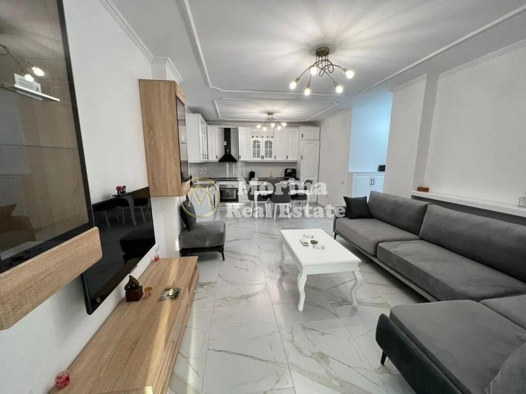 Affitto | Appartamento 2 + 1 | Piazza Willson | 1200 €/mese