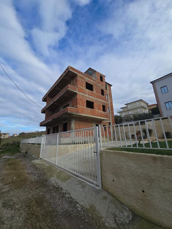 SUPER INVESTIM NË PLEPA, DURRËS – NDËRTESË 4-KATËSHE ME POTENCIAL HOTELIER 🌊