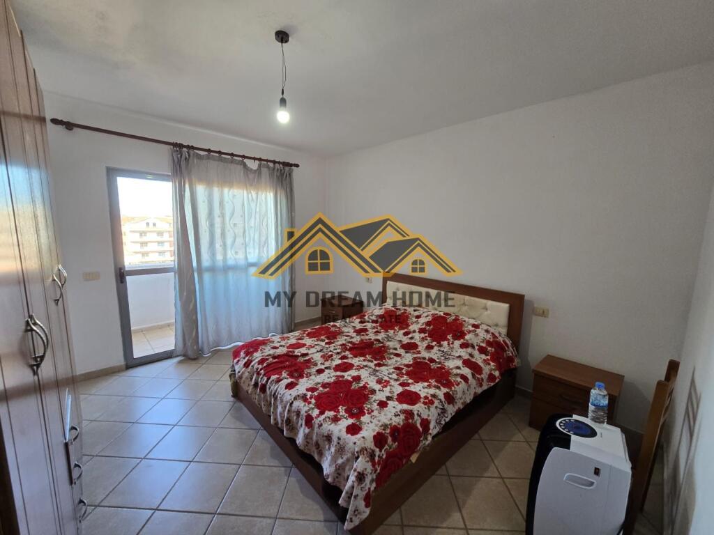 JEPET ME QERA APARTAMENT 2+1 NE PLAZH RROTA KUQE