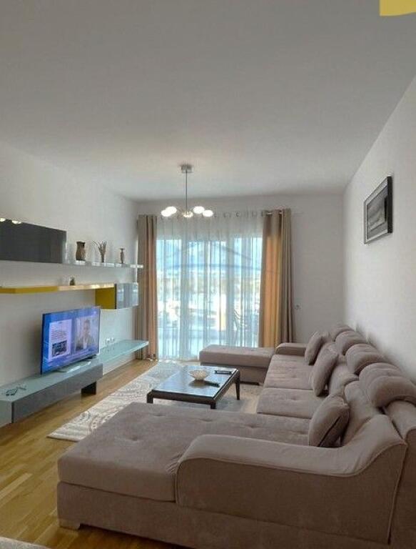Rent, Apartment 2+1+2, Botanical Garden, Tirana.
