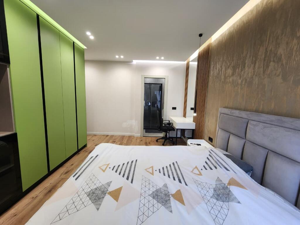 ✨ME QIRA; Super apt 2+1+2 wc+ 1 Poste parkimi (📍Parku Olimpike - Kompleksi Dinamo )  || 105 m2 || 1500 euro/muaj || ( përfshirë dhe parkimin)
