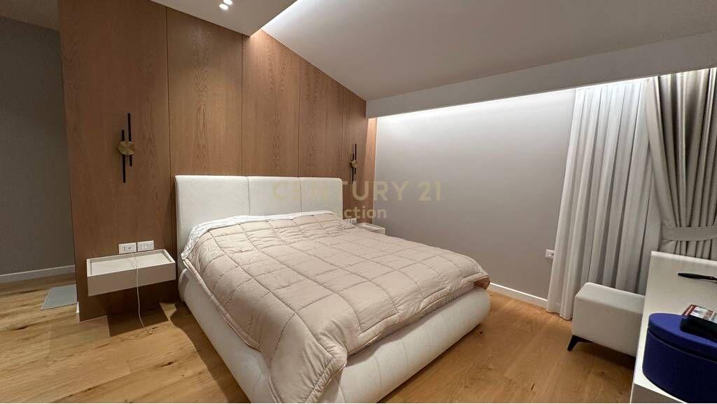 Rezidencë Luksoze Banimi me Qira – Tufinë, Rruga e Arbërit