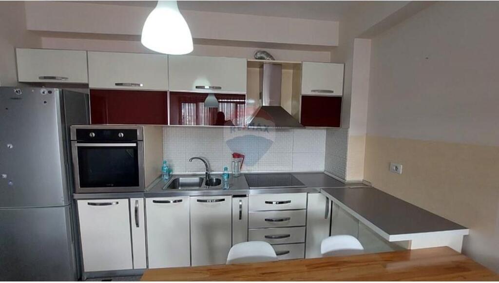 SHITET APARTAMENT 2+1 TEK TIRANA E RE