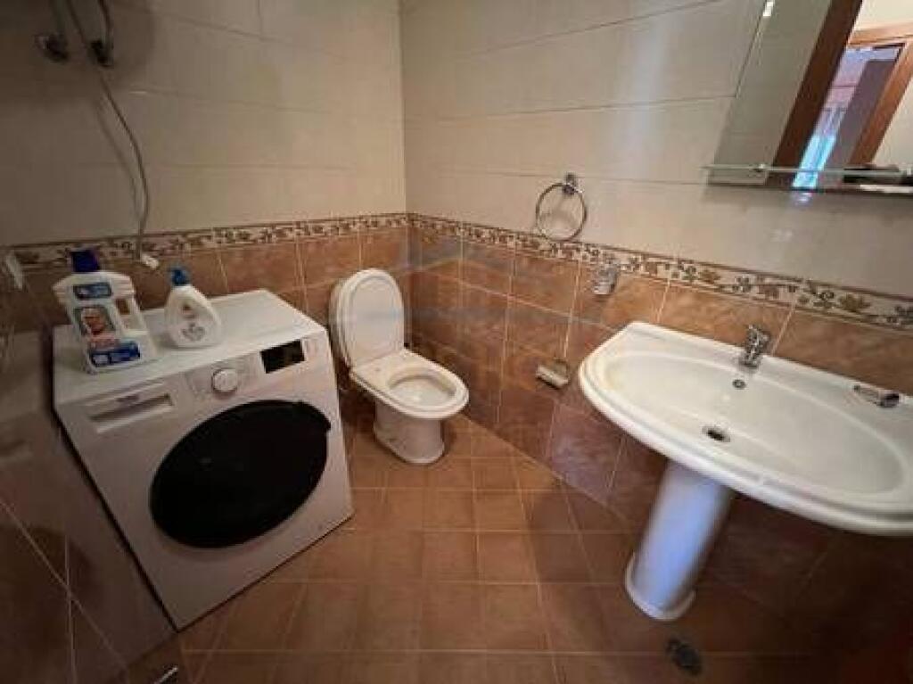 Shitet, Apartament 2+1+2+Post Parkimi, Don Bosko, Tiranë