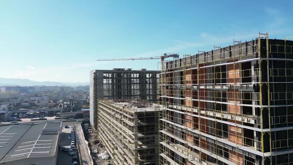 Shesim Apartament 3+1+2 •Komplksi Akses Tirana, Ish-Dogana 172,800 €